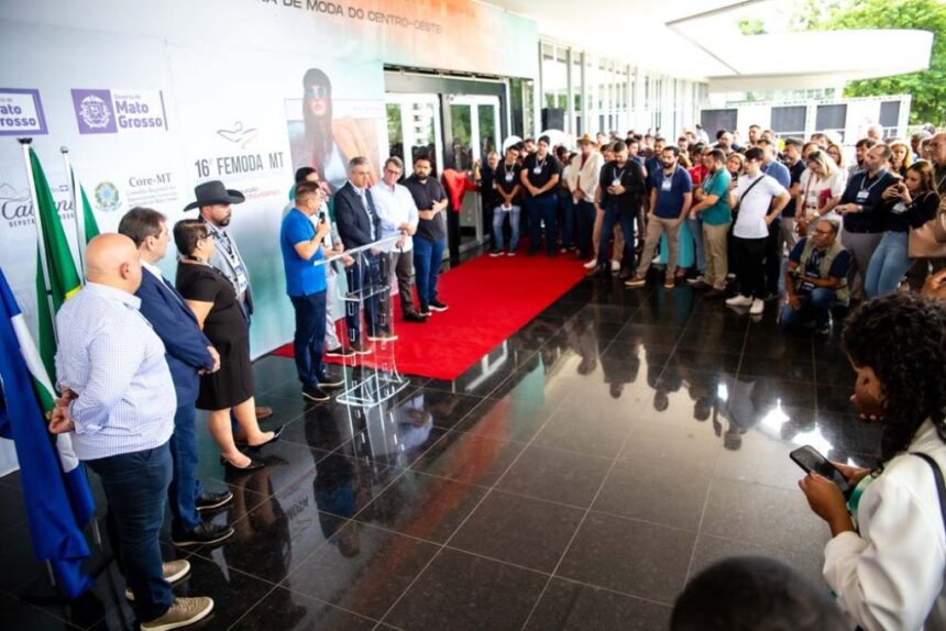 botelho-abre-feira-de-moda-e-destaca-importancia-de-fortalecer-o-comercio-em-mt