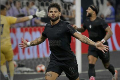 yuri-alberto-brilha-no-classico-e-ofusca-neymar-em-vitoria-do-corinthians-sobre-o-santos