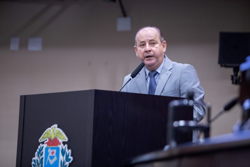 dr.-eugenio-informa-sobre-construcao-de-escola-nova-no-distrito-de-veranopolis,-em-confresa