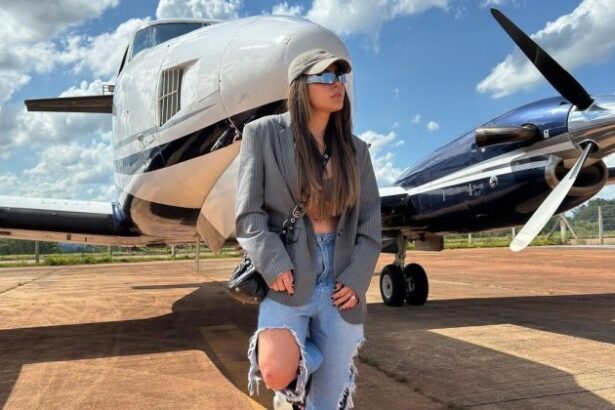 lauana-prado-tem-voo-cancelado-apos-criminosos-tentarem-arrombar-aviao
