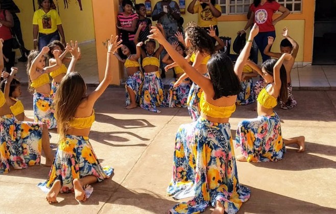 escola-estadual-quilombola-realiza-feira-com-apresentacoes-culturais-nesta-sexta-feira-(17)