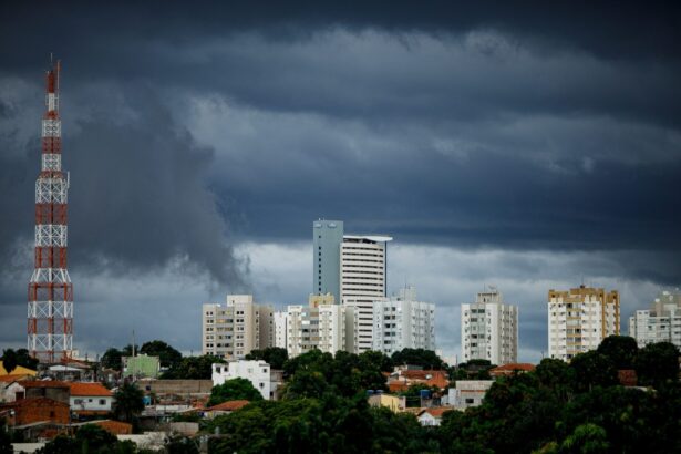 defesa-civil-mantem-alerta-para-chuvas-intensas-em-cuiaba-neste-final-de-semana